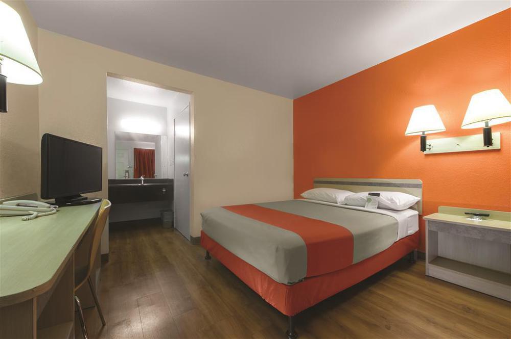 6-nashua, Nh Hotel 3*
